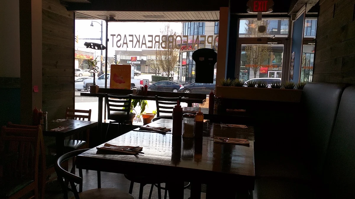 Vibe, Knight Street Cafe