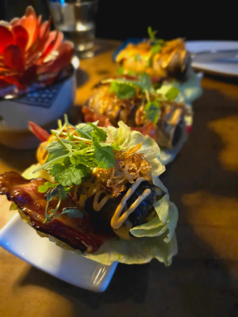 Food & drink, Lee
