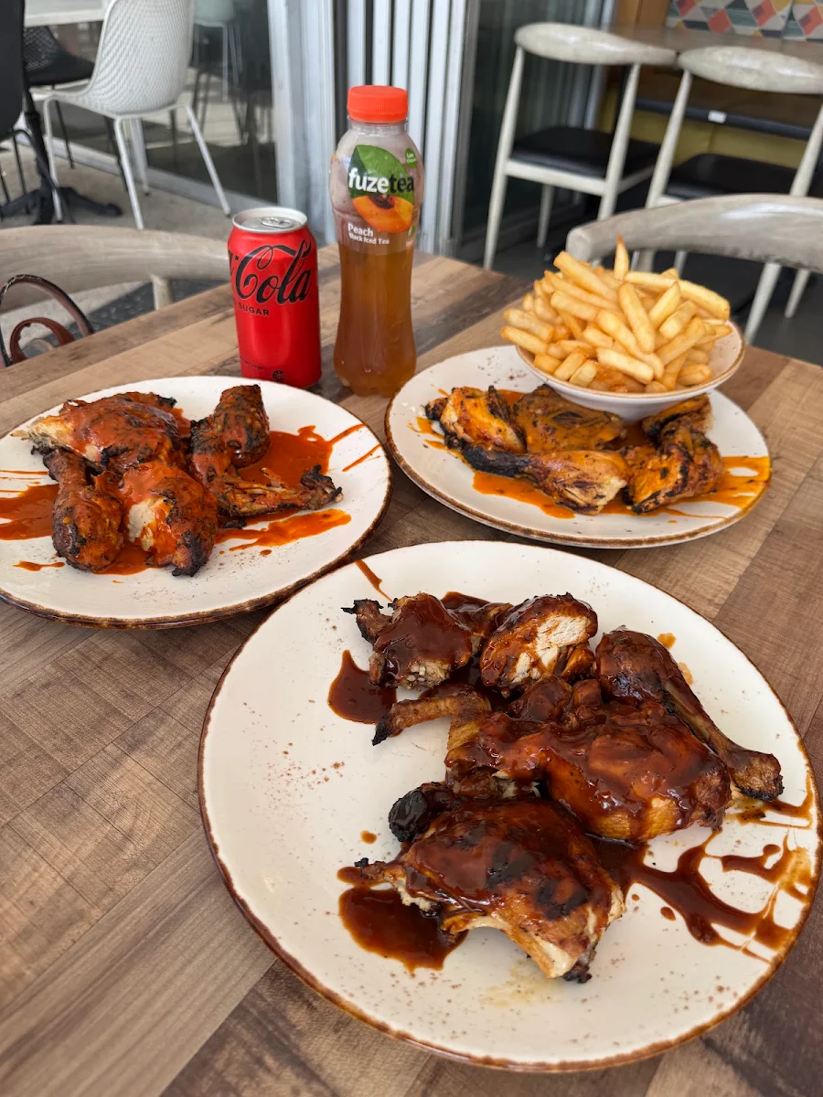 Food & drink, Zambeekas Restaurant