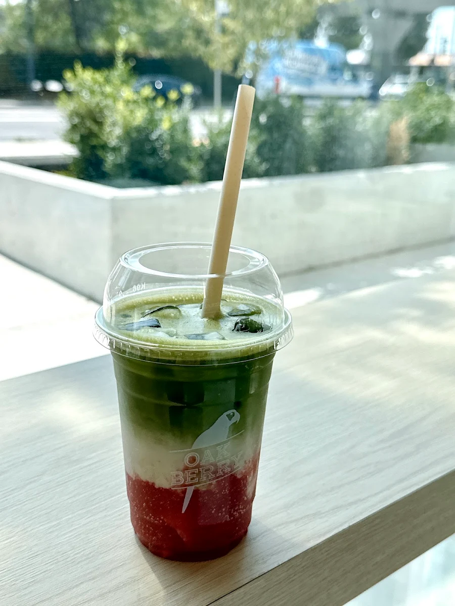 Food & drink, OAKBERRY Açaí Bowls & Smoothies