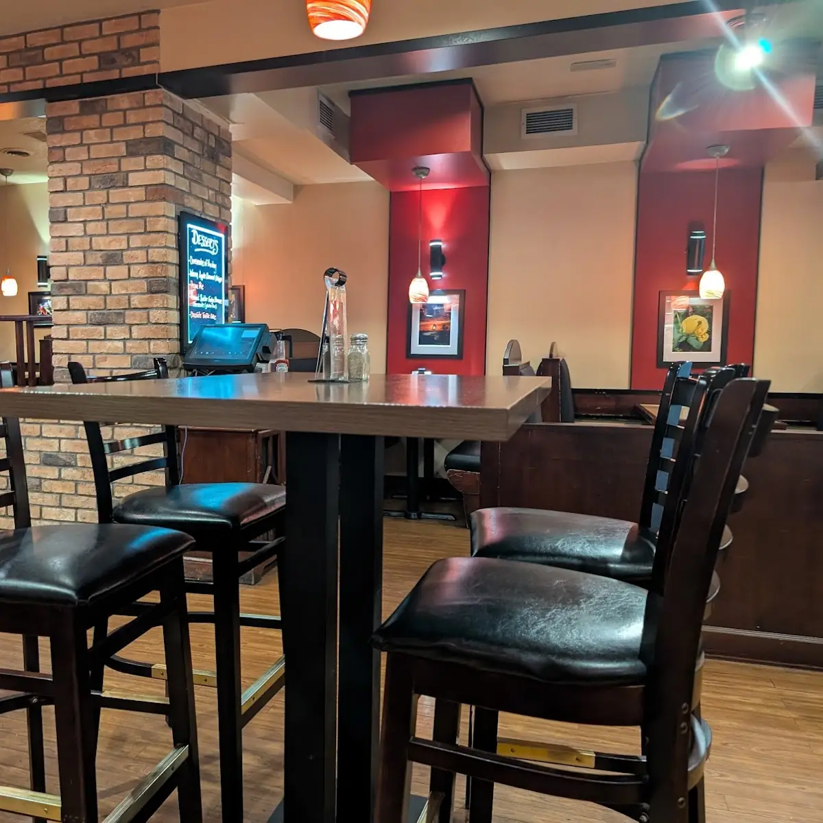 Vibe, Bistro Six One