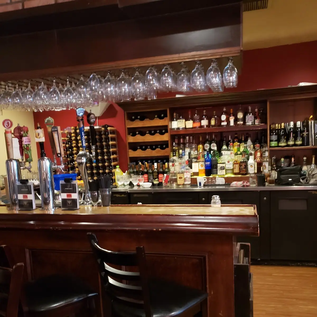 Vibe, Bistro Six One