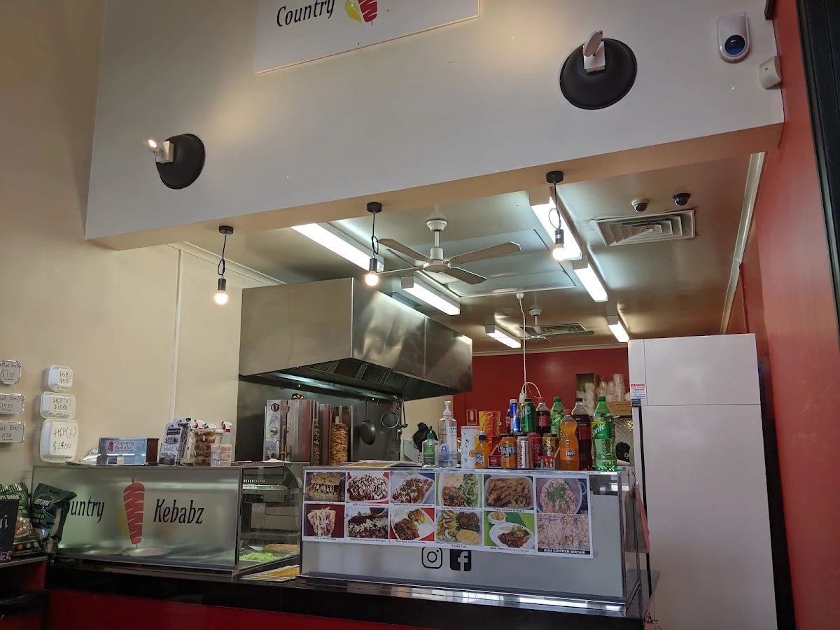 Vibe, Country Kebabz