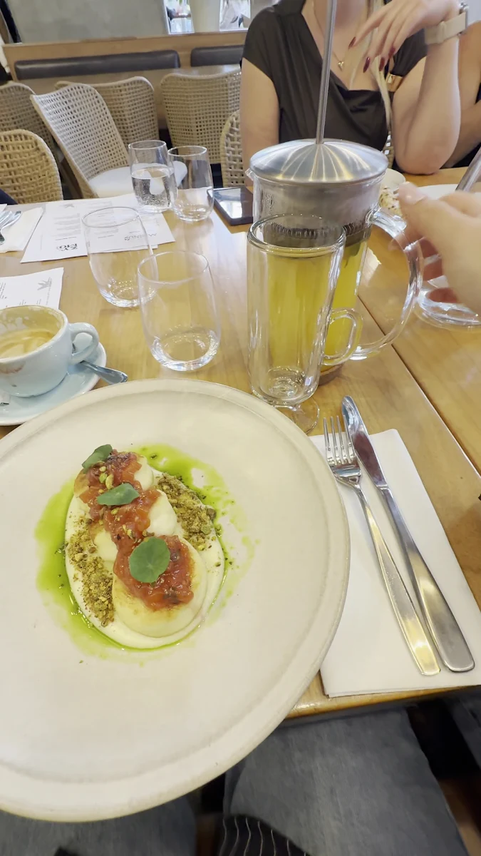 Food & drink photo 8