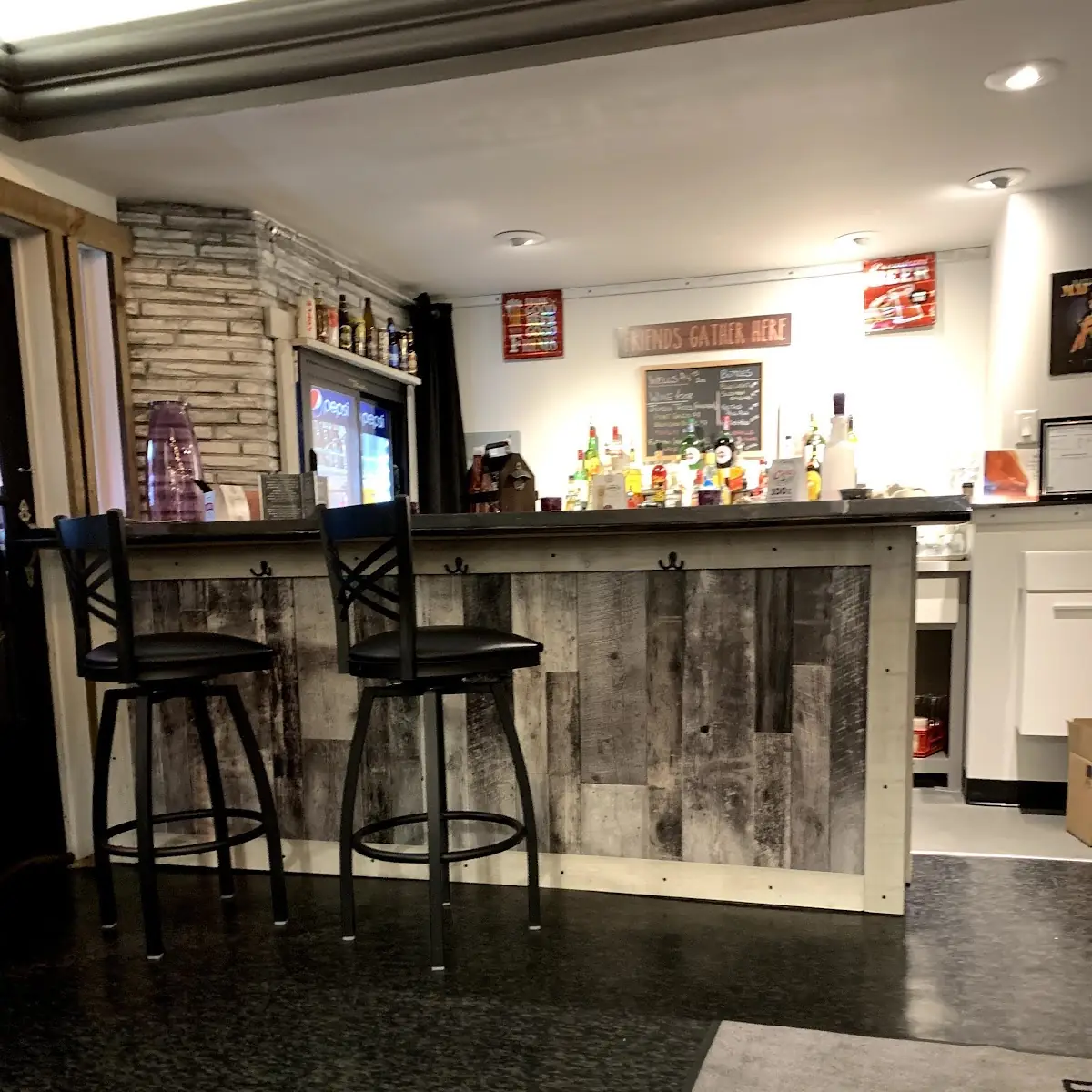 Vibe, Bollywood Cafe Indian Street Eats & Bar.
