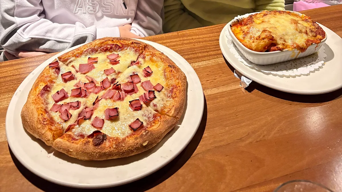 Food & drink, Restaurant St-Jean Pizzeria