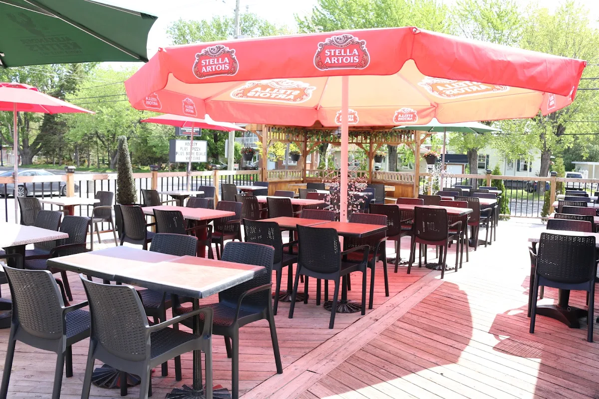 Vibe, Restaurant St-Jean Pizzeria