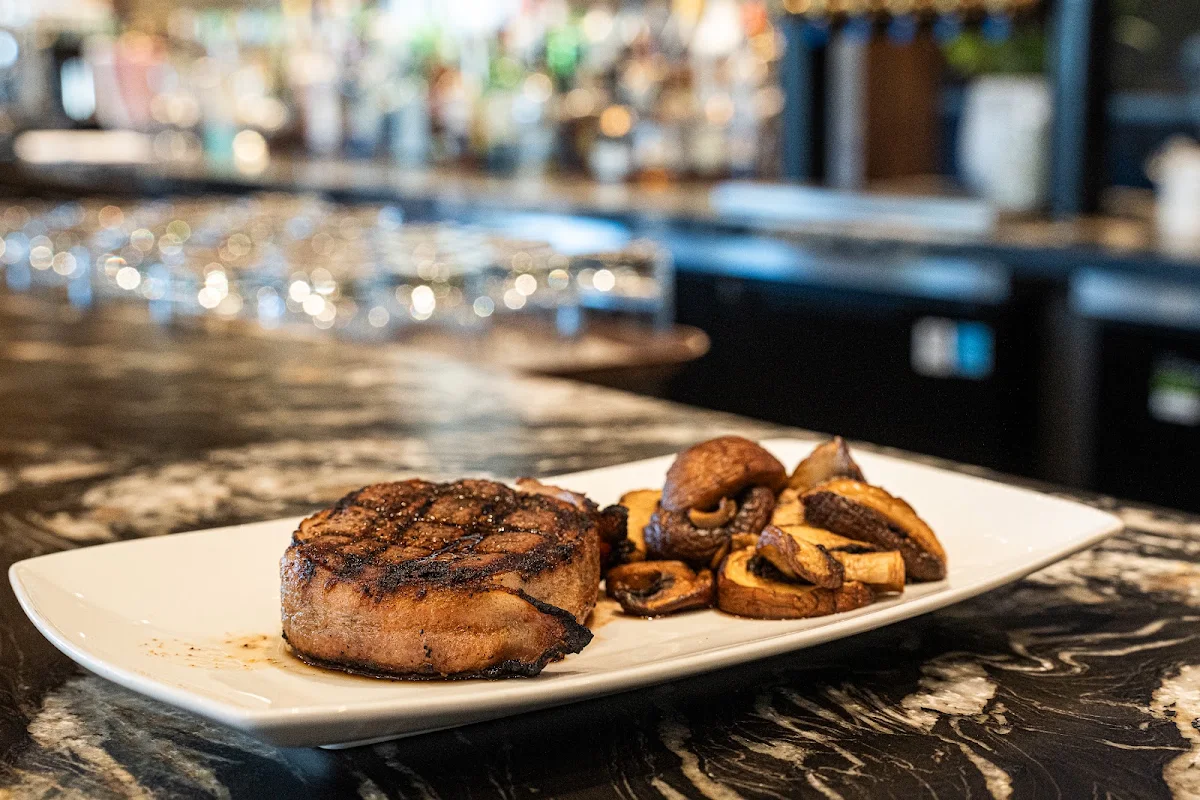 Food & drink, Steven's Bar-B-Q Restaurant