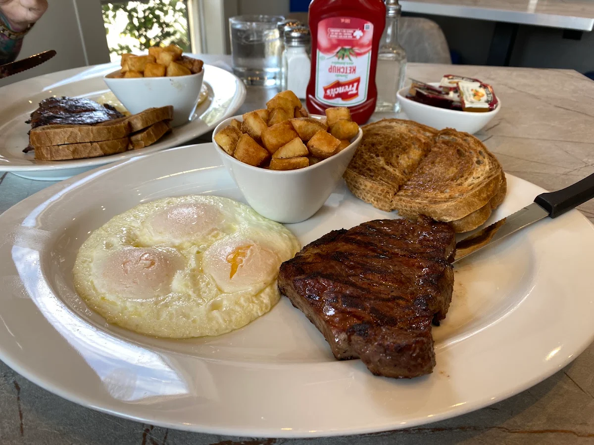Food & drink, Steven's Bar-B-Q Restaurant