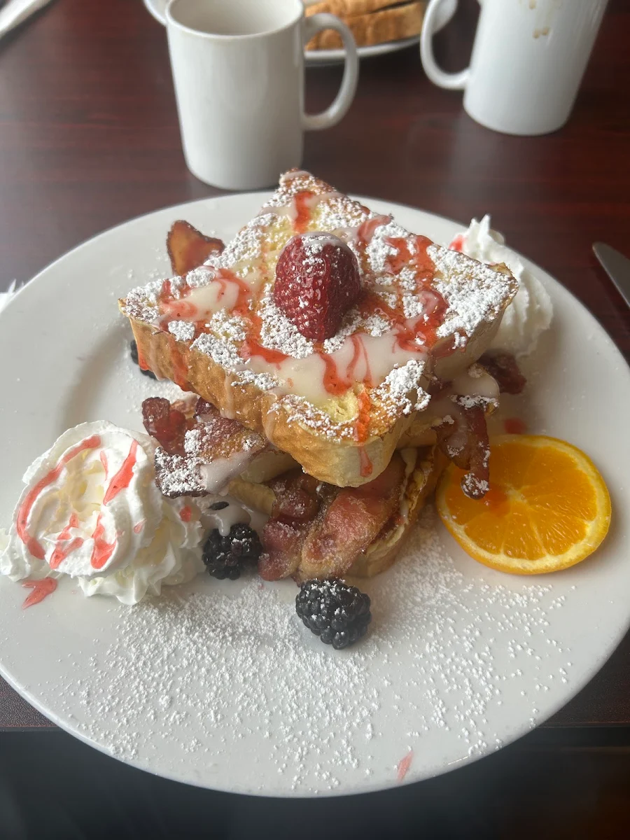 Food & drink, French Toast Family Restaurant