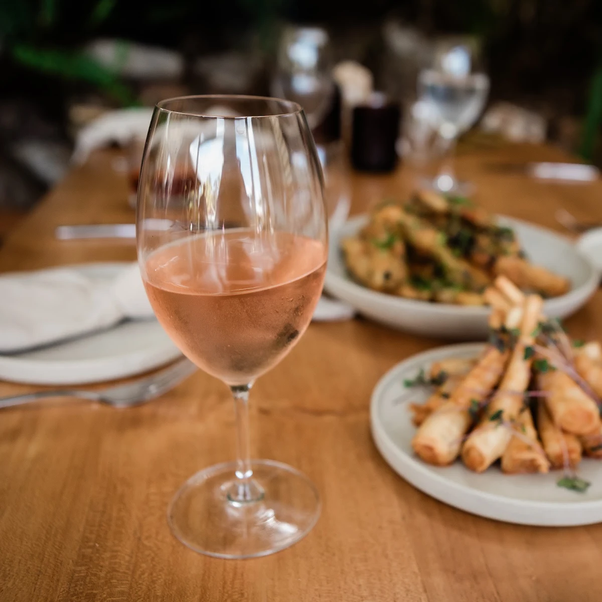 Food & drink, TOLLY’S