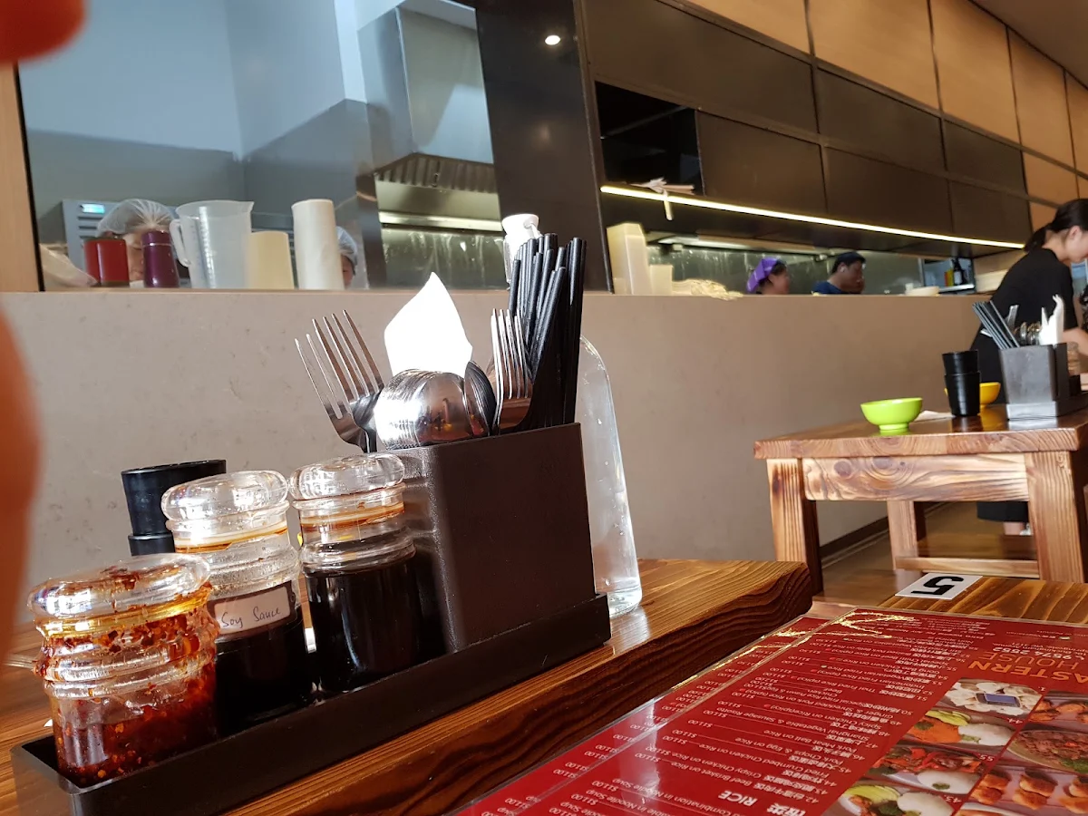 Vibe, Eastern Dumpling House