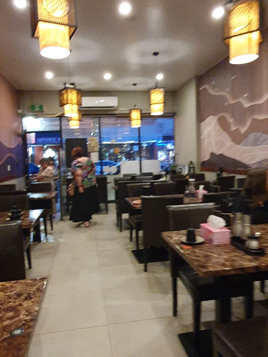 Vibe, Eastern Dumpling House