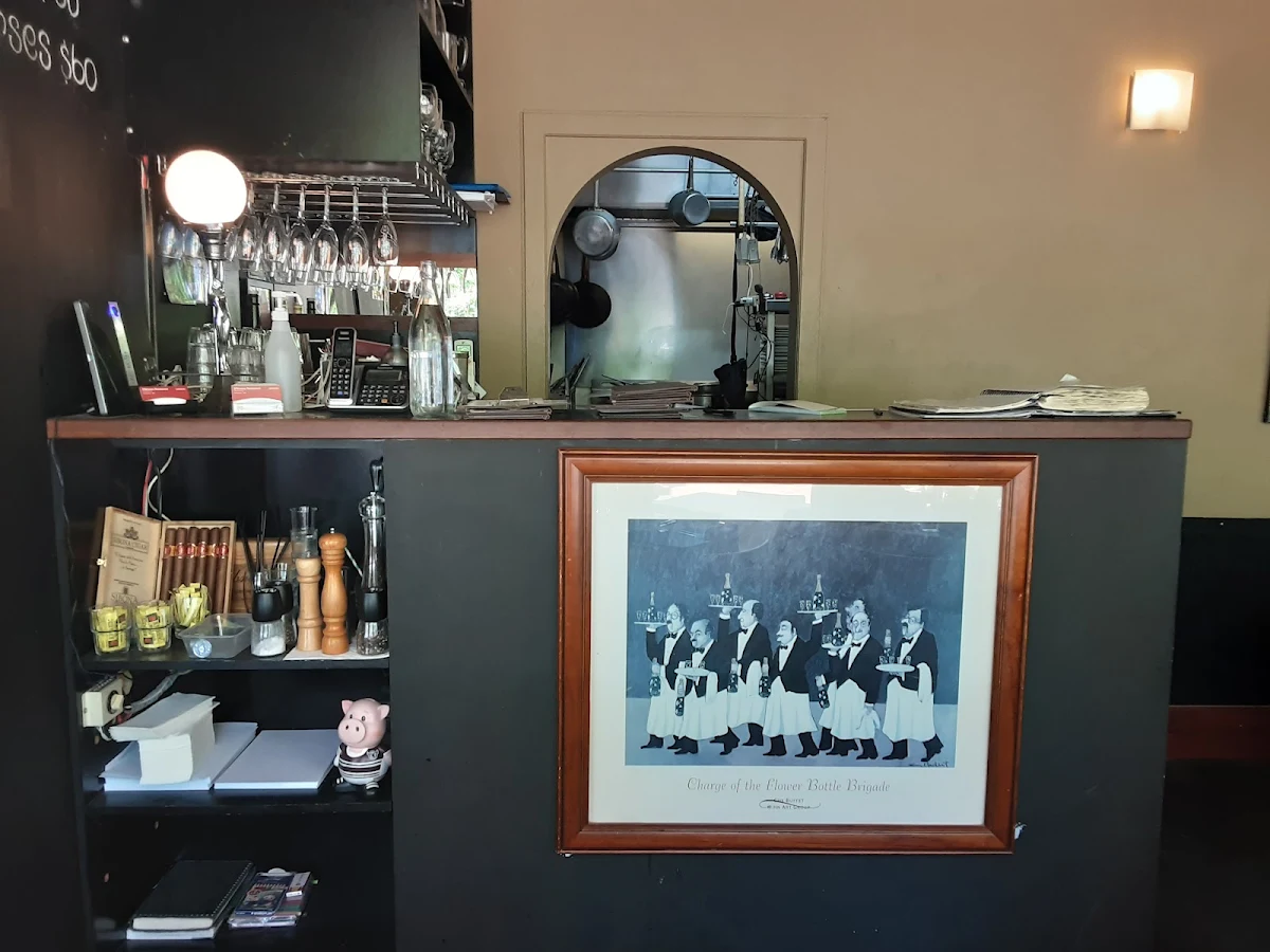 Vibe, D’Browes Restaurant