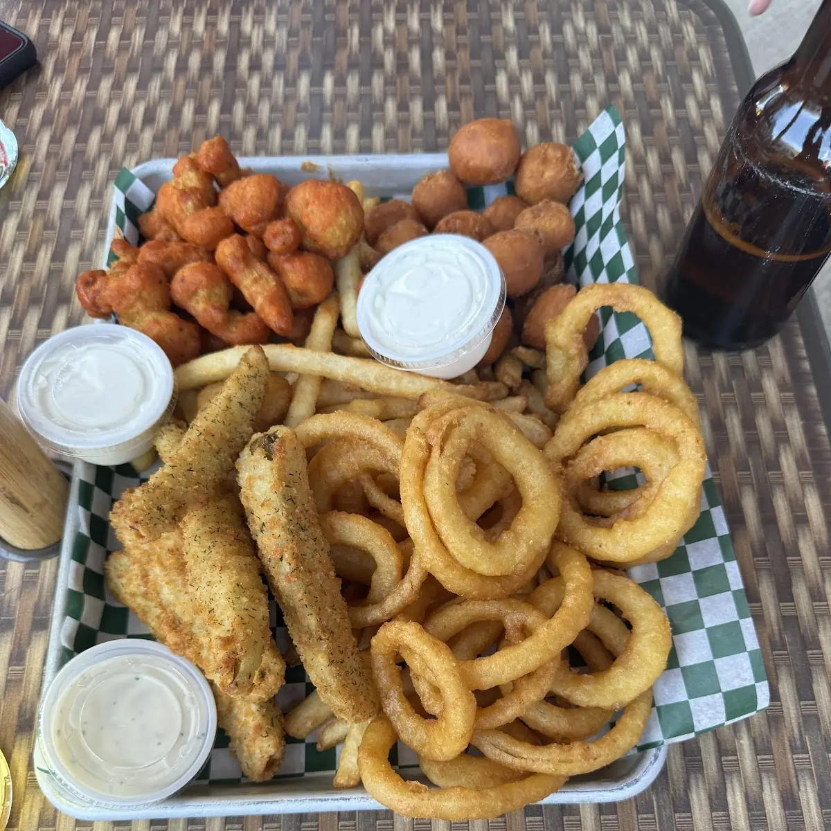Food & drink, Grand Central Sports