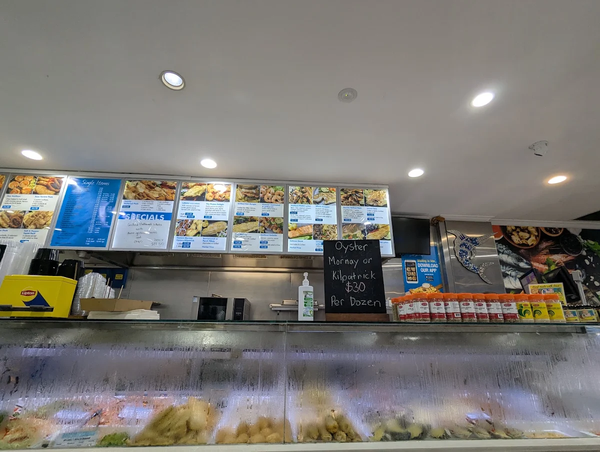 Vibe, Aces Seafood