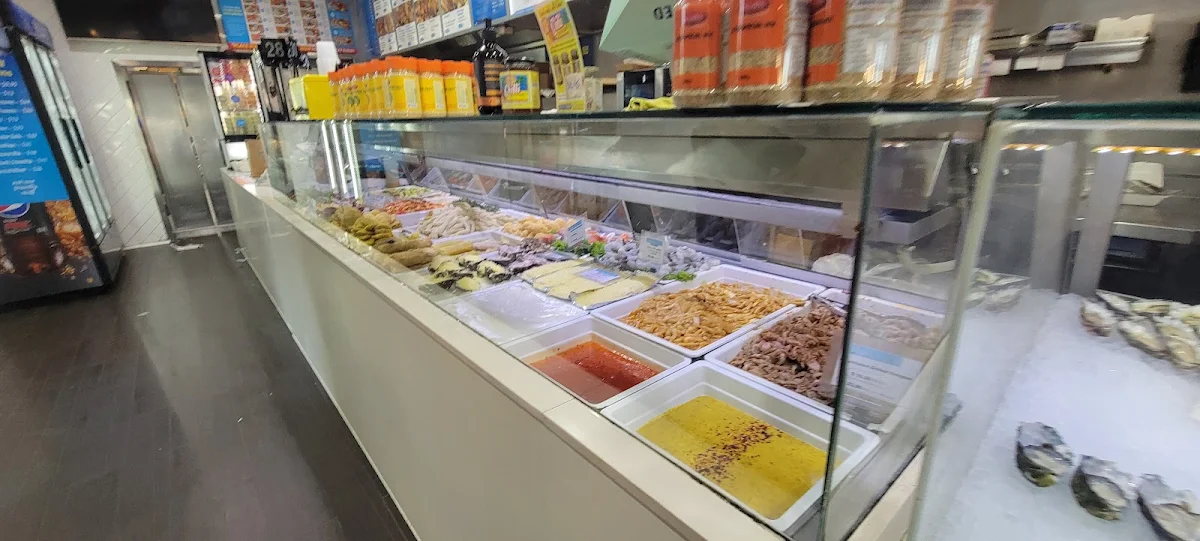 Vibe, Aces Seafood