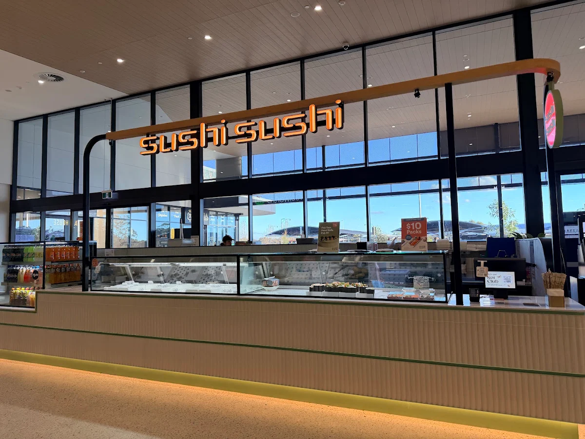 Vibe, Sushi Sushi Sienna Wood