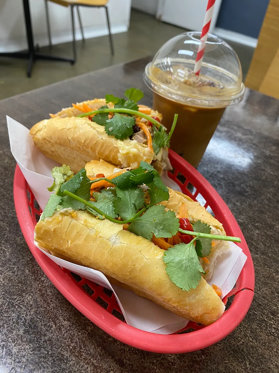 Food & drink, Cups Espresso Cafe & Catering