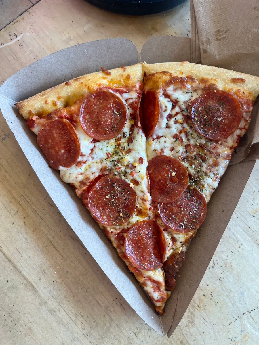 Food & drink, Pizza Pizza