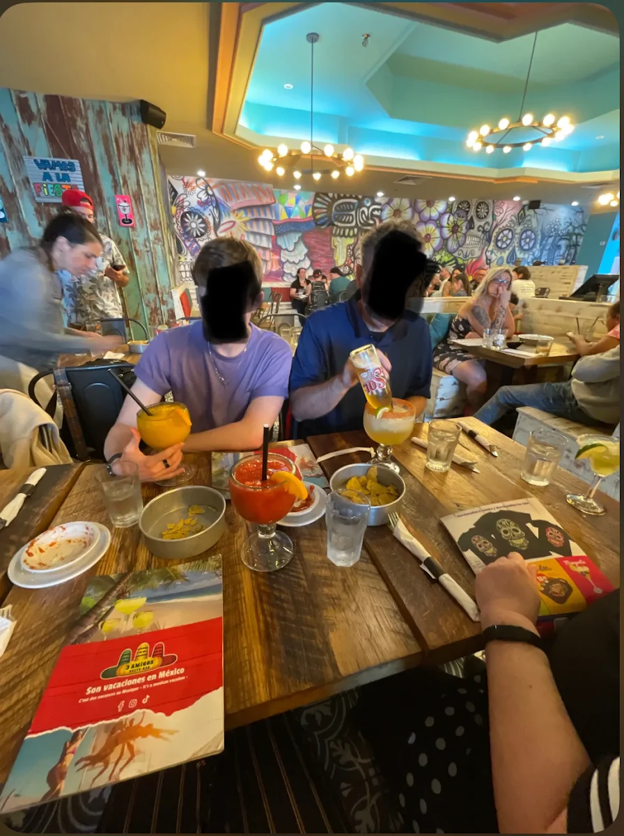 Food & drink, 3 Amigos (Terrebonne)