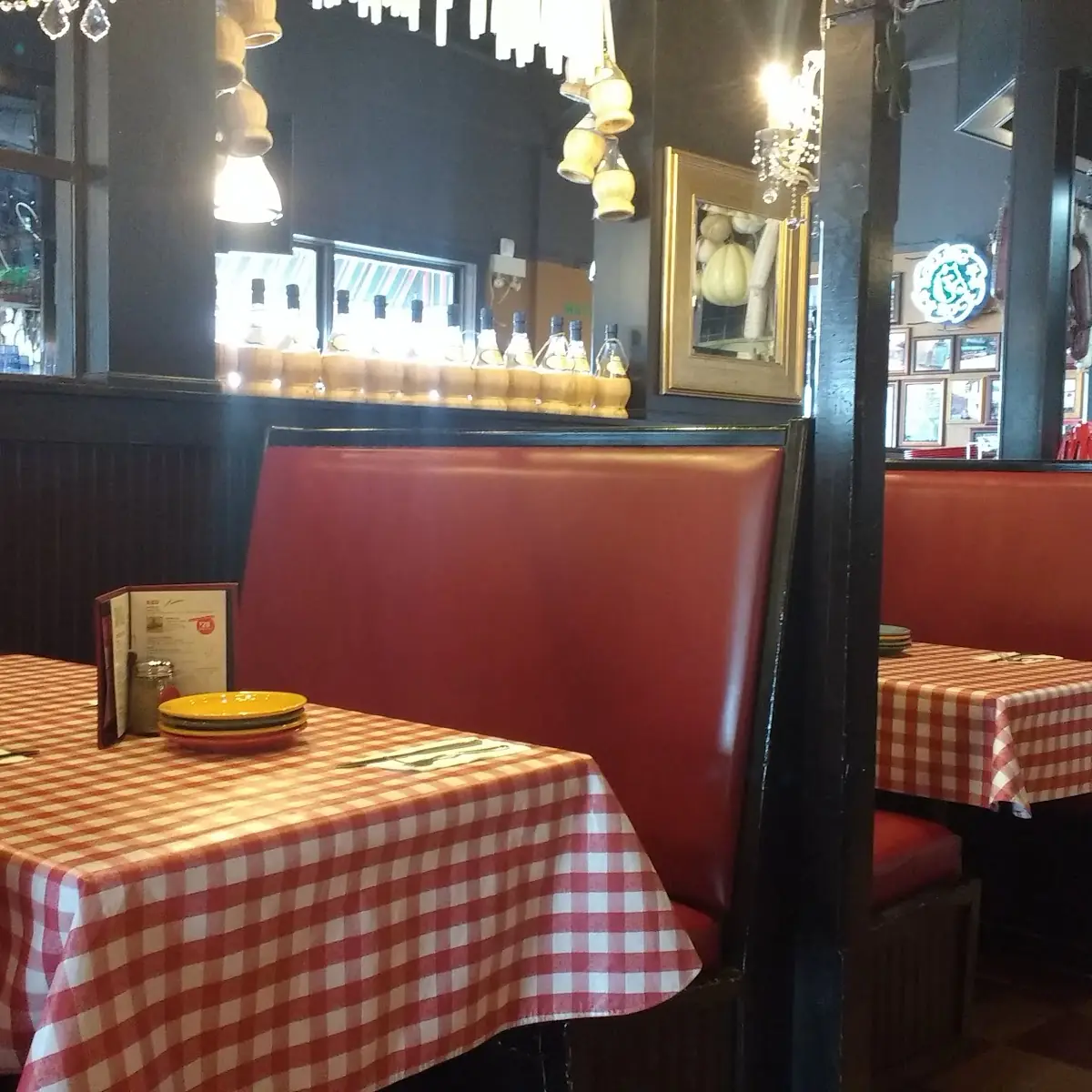 Vibe, East Side Mario's