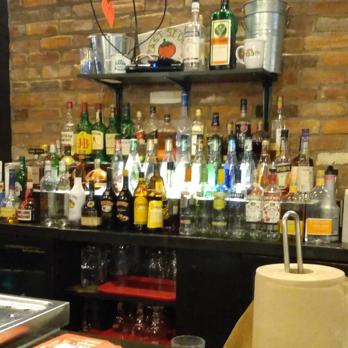 Vibe, East Side Mario's