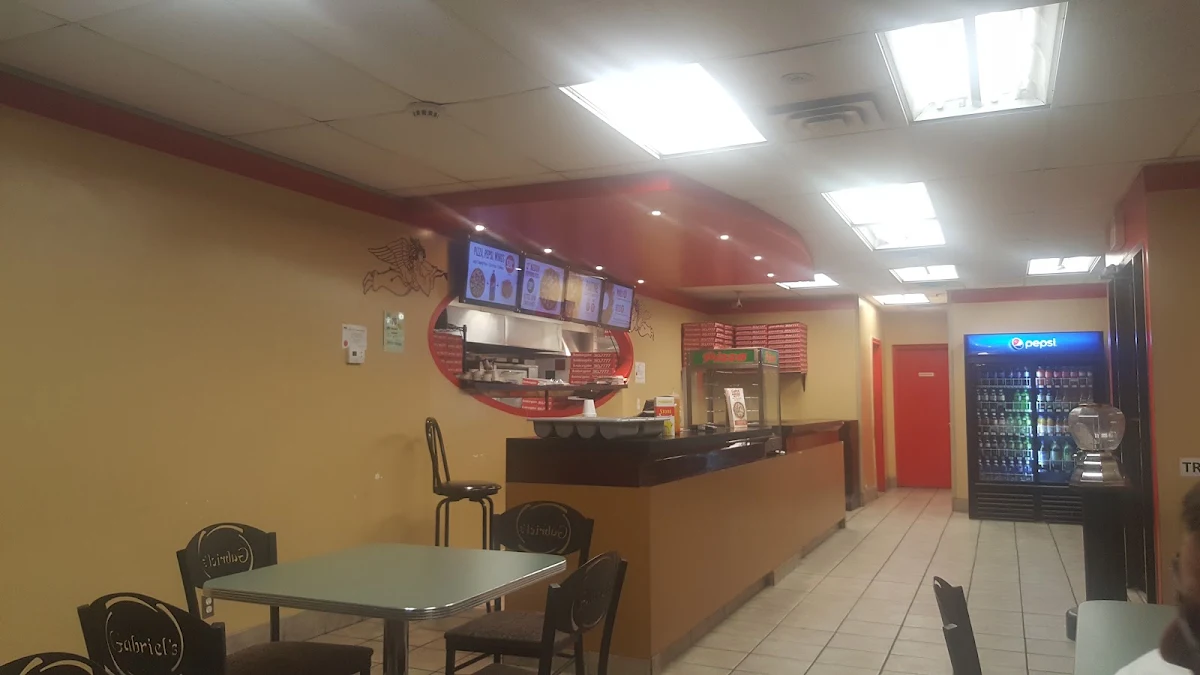 Vibe, Gabriel Pizza