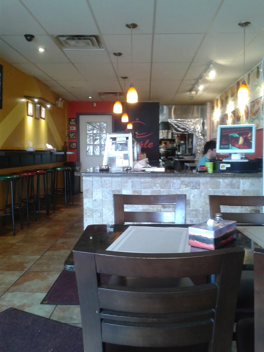 Vibe, Apple Restaurant
