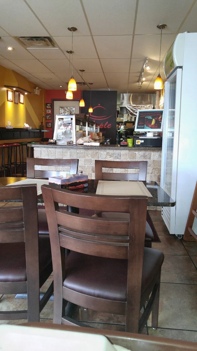 Vibe, Apple Restaurant