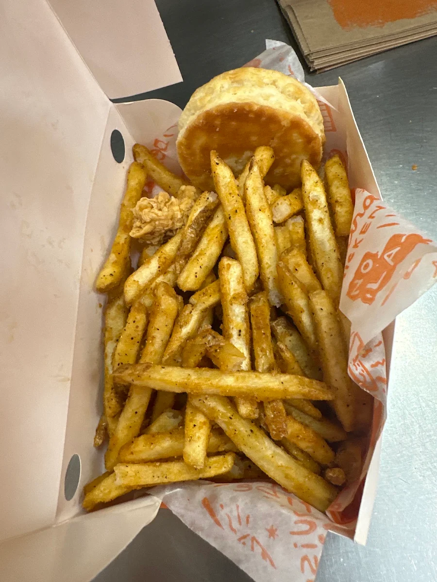 Food & drink, Popeyes Louisiana Kitchen