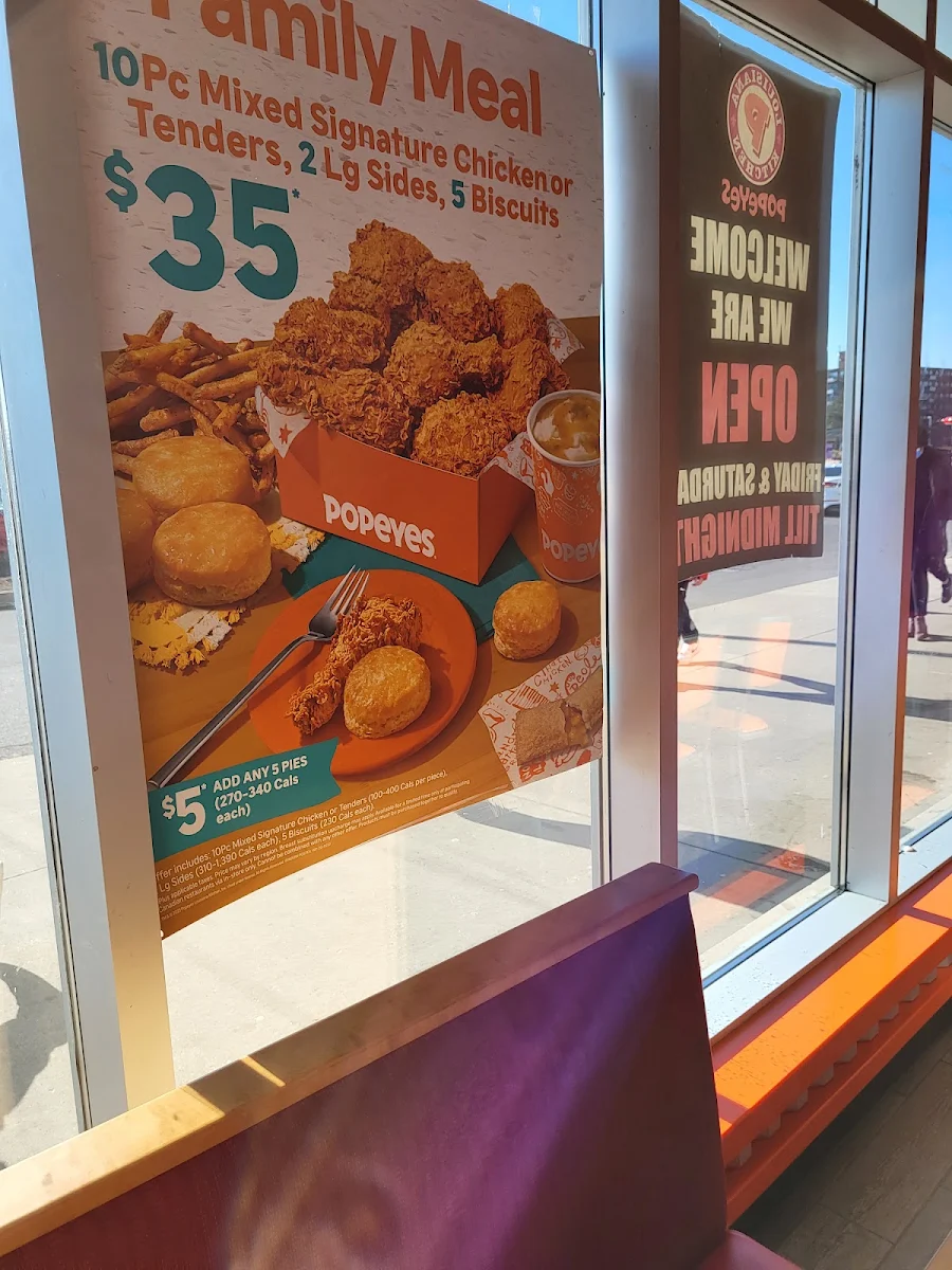 Menu, Popeyes Louisiana Kitchen