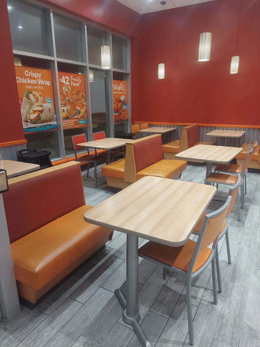 Vibe, Popeyes Louisiana Kitchen