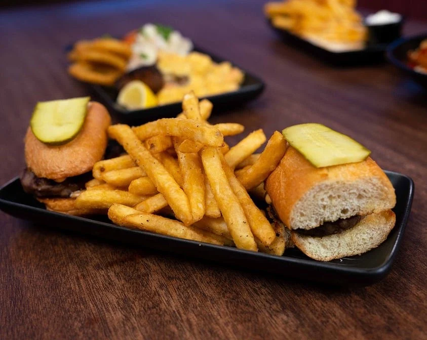 Food & drink, MR MIKES SteakhouseCasual