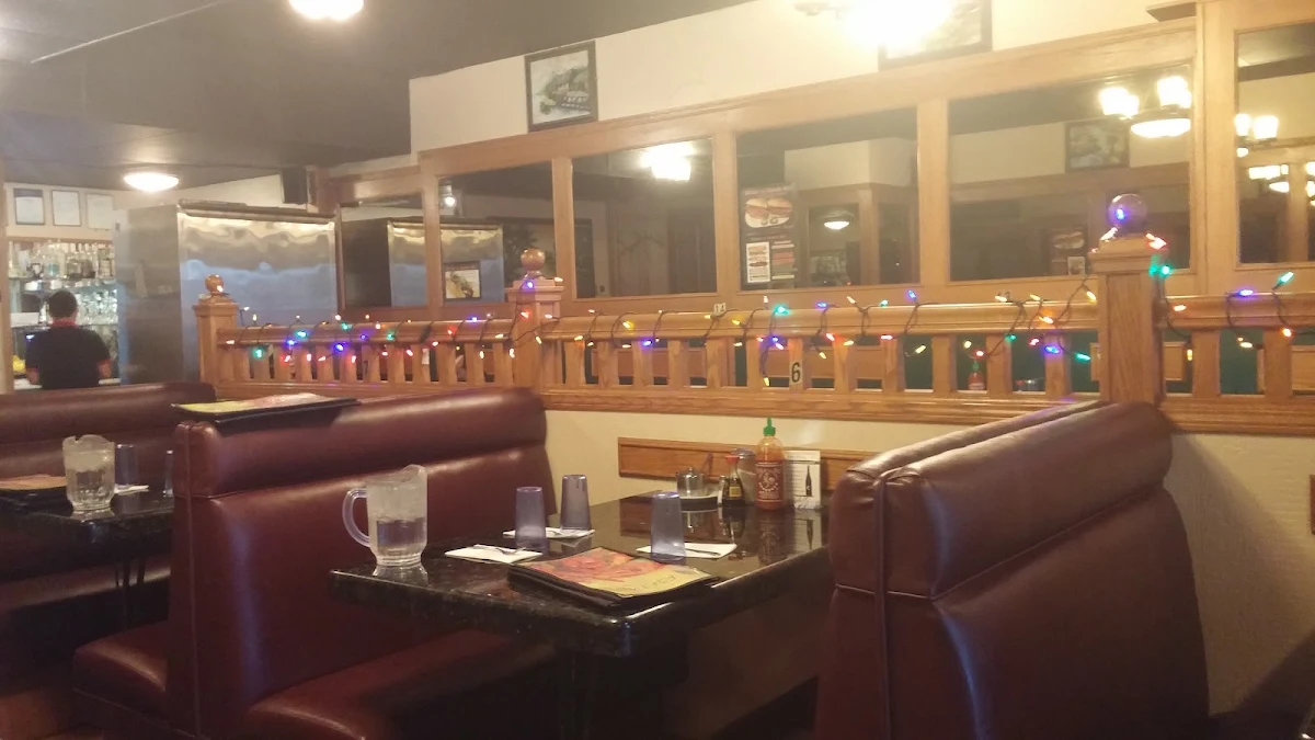 Vibe, Red Pepper Restaurant