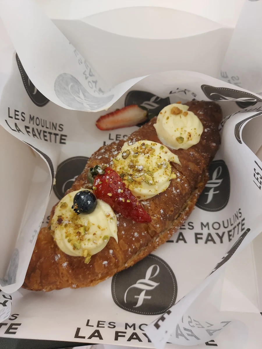 Food & drink, Les Moulins La Fayette (Bayshore)