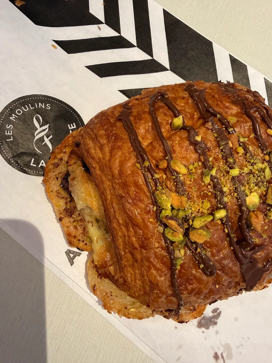 Food & drink, Les Moulins La Fayette (Bayshore)