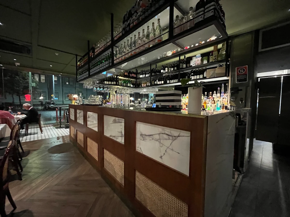 Vibe, Walsh Bay Crabhouse