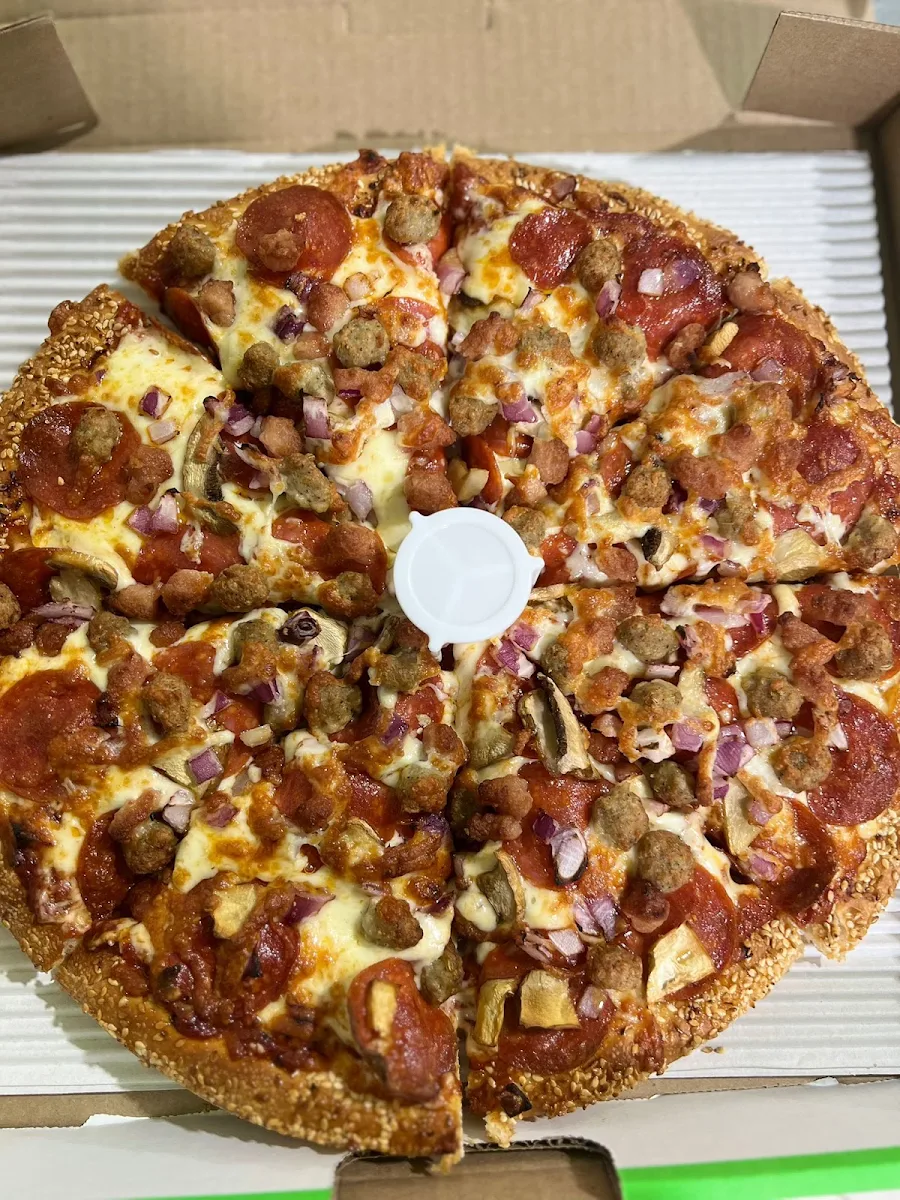 Food & drink, Red Swan Pizza - Hamilton Centennial Pkwy