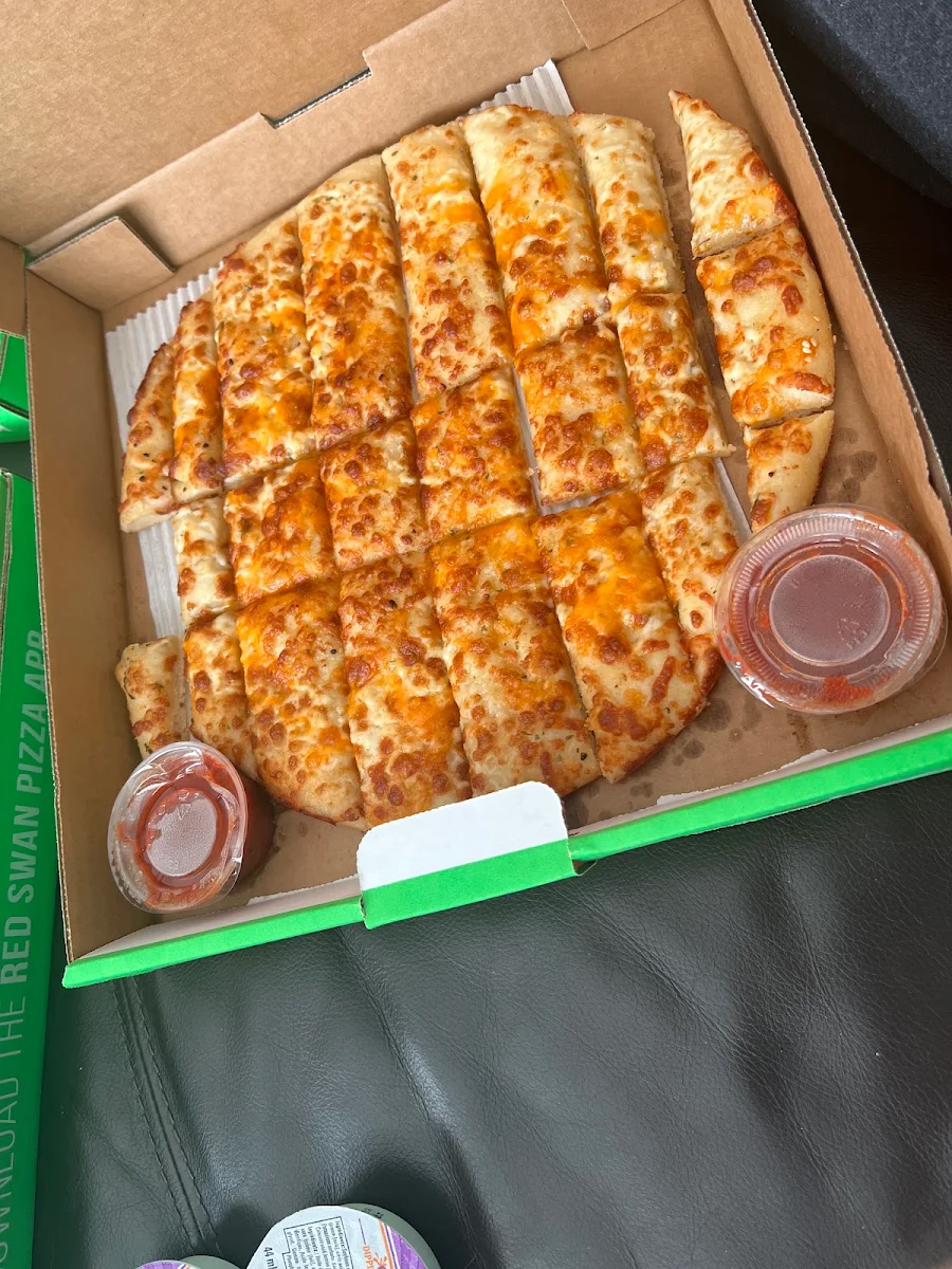 Food & drink, Red Swan Pizza - Hamilton Centennial Pkwy