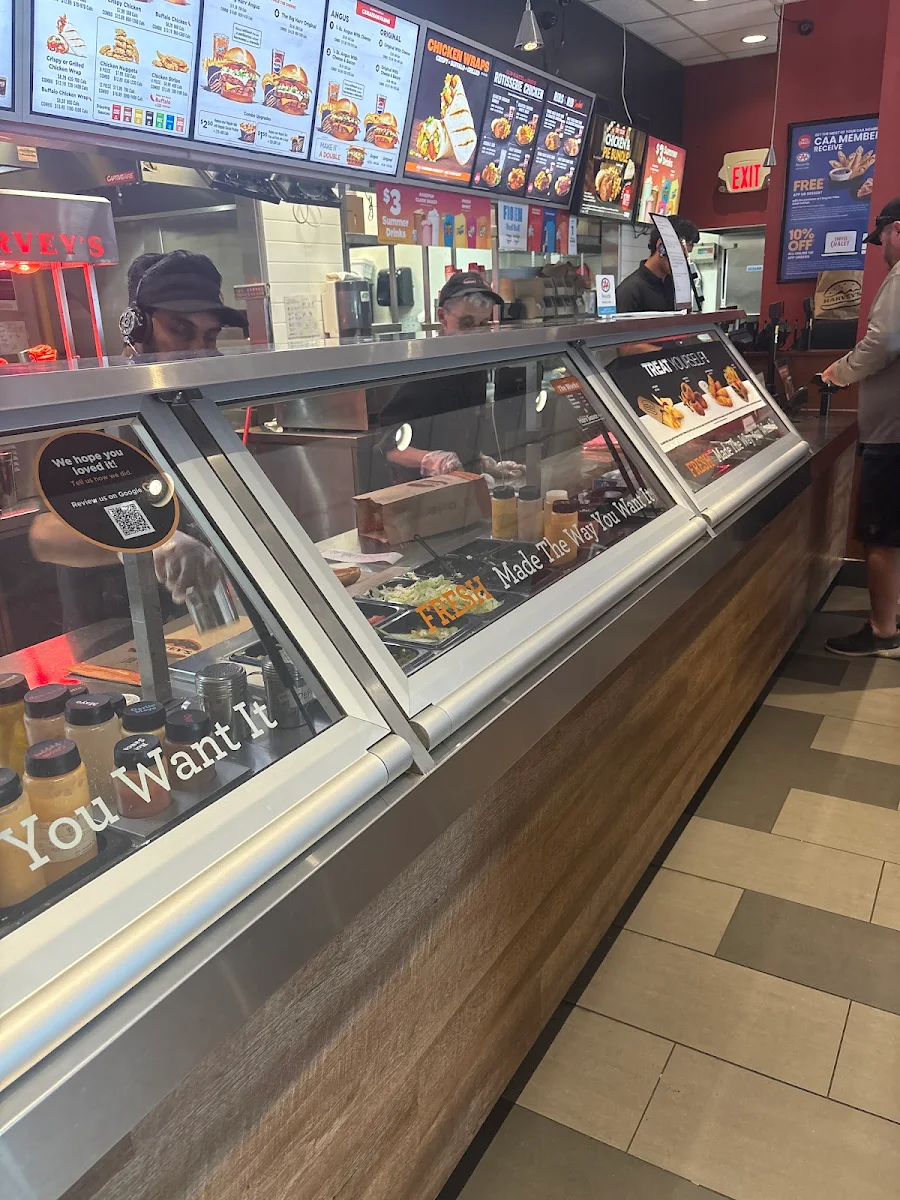 Vibe, Harvey's