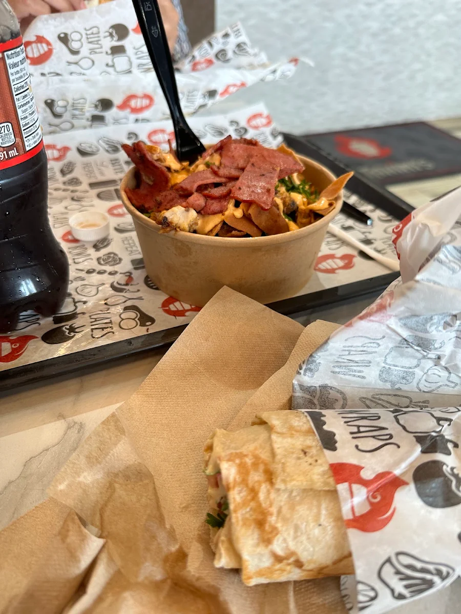 Food & drink, Tahini's Shawarma