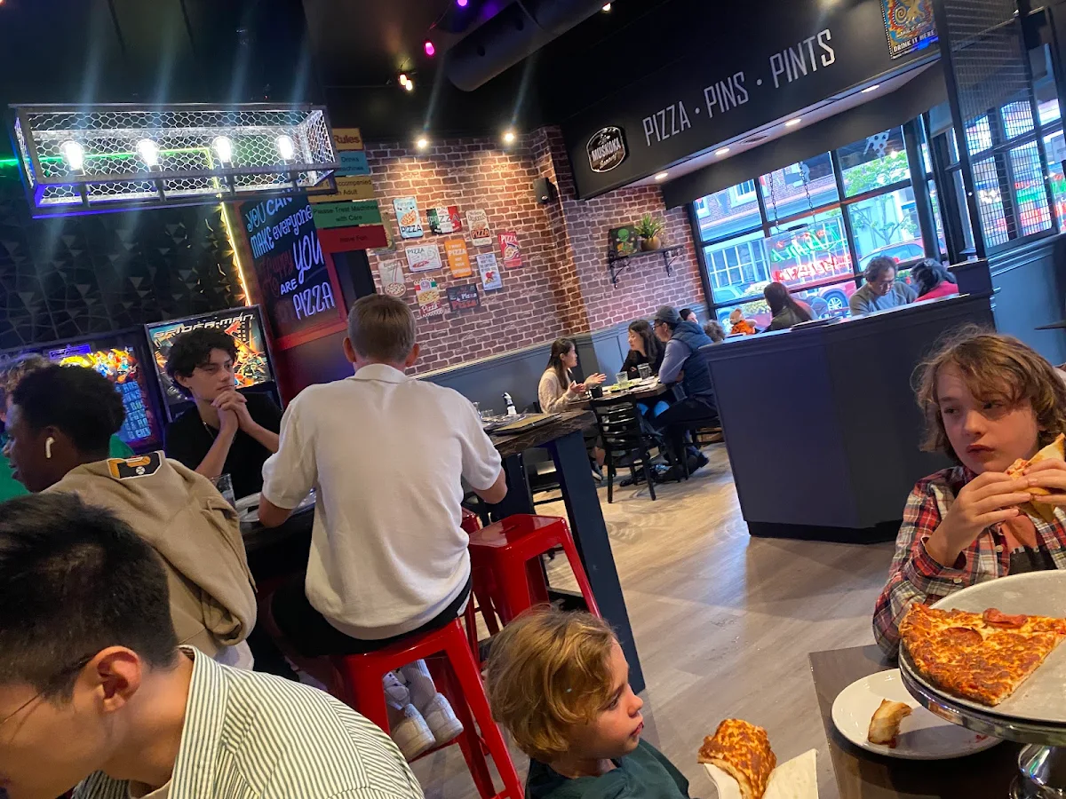 Vibe, Jim's Pizza & Pasta