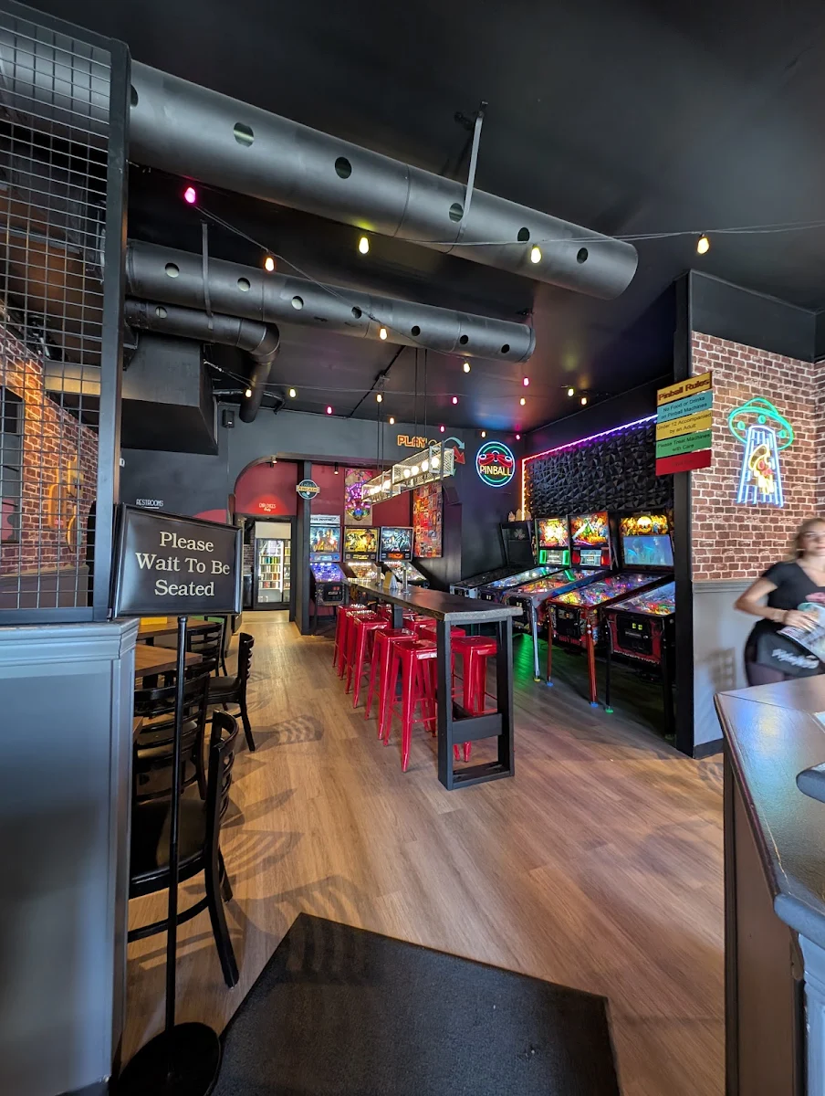 Vibe, Jim's Pizza & Pasta