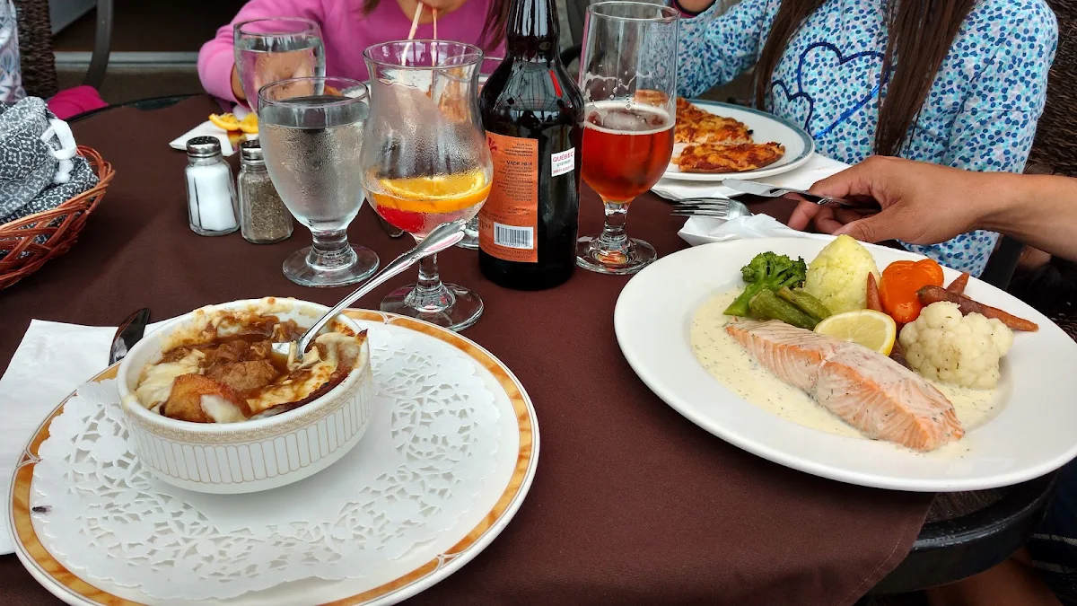 Food & drink, Hôtel Cap-aux-Pierres