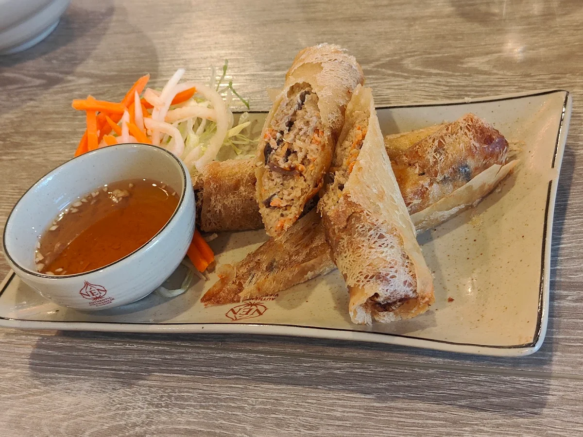 Food & drink, NÉN - AUTHENTIC VIETNAMESE CUISINE