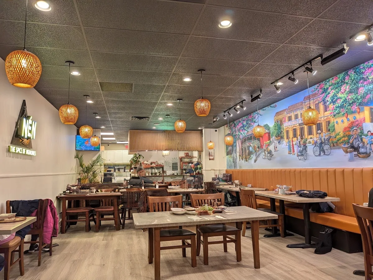 Vibe, NÉN - AUTHENTIC VIETNAMESE CUISINE