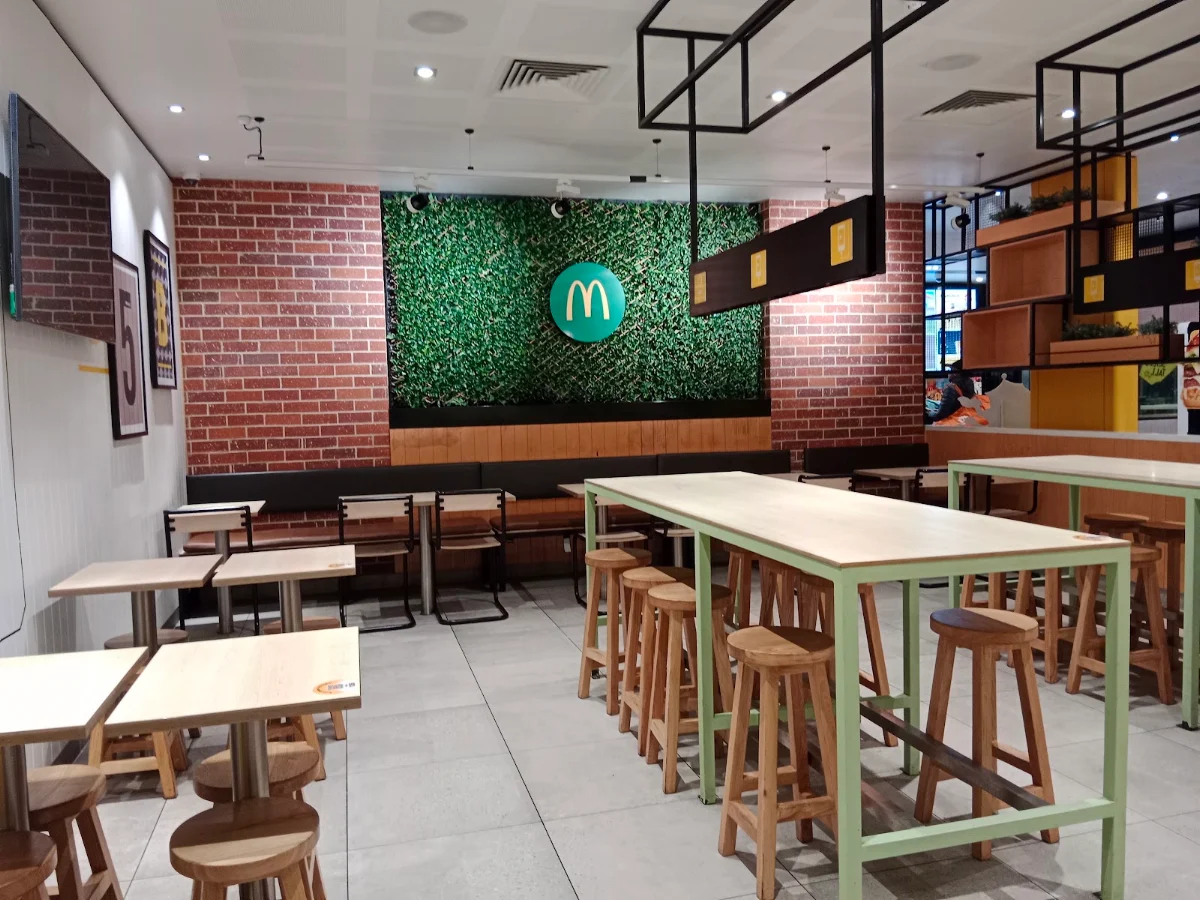 Vibe, McDonald's Eaton