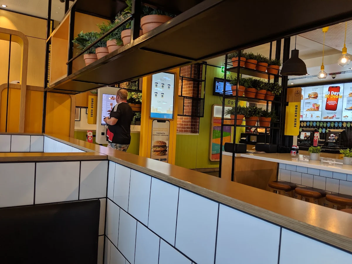 Vibe, McDonald's Eaton