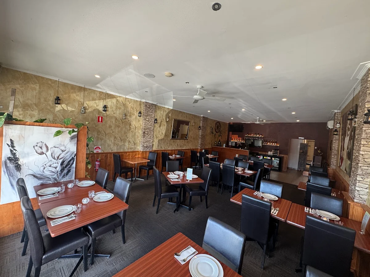 Vibe, Indians Again Restaurant